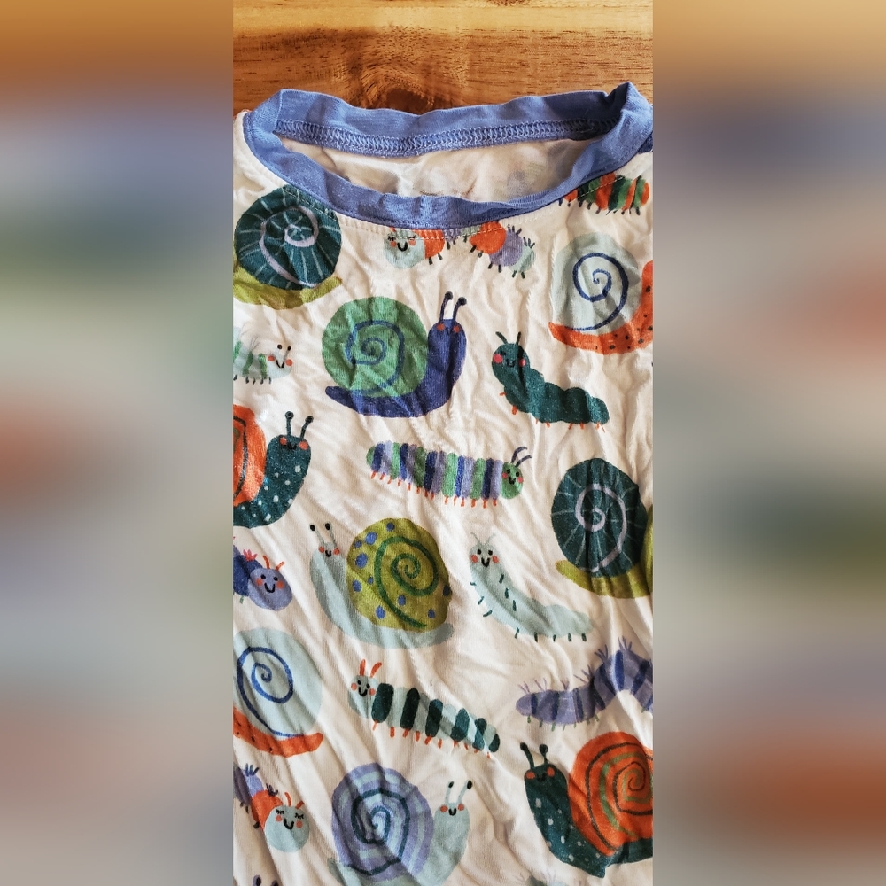 Little Sleepies Inchin Along Pajamas Size 2T - Picture 3 of 4